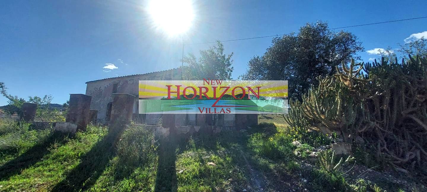 6 soveværelse Finca/Landehus til salg i Arboleas med garage - € 68.900 (Ref: 4958893)