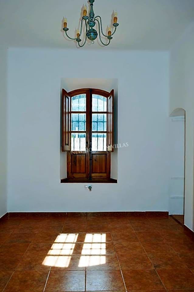 7 quarto Quinta/Casa Rural para arrendar em Vera com piscina garagem - 1 000 € (Ref: 5159122)