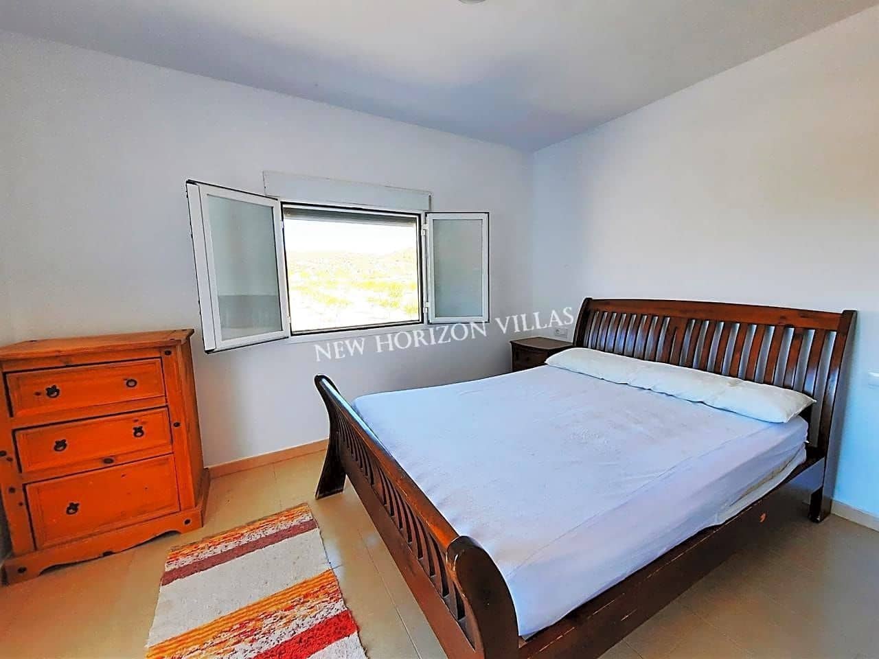 Chalet de 12 habitaciones en Zurgena en alquiler con piscina garaje - 1.400 € (Ref: 5169522)