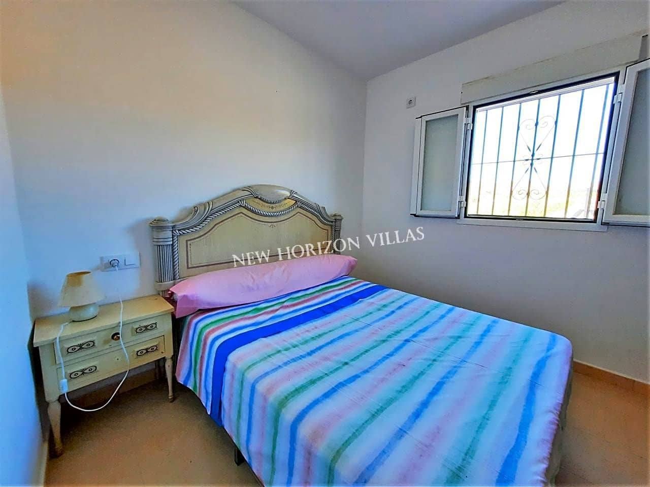 Chalet de 12 habitaciones en Zurgena en alquiler con piscina garaje - 1.400 € (Ref: 5169522)