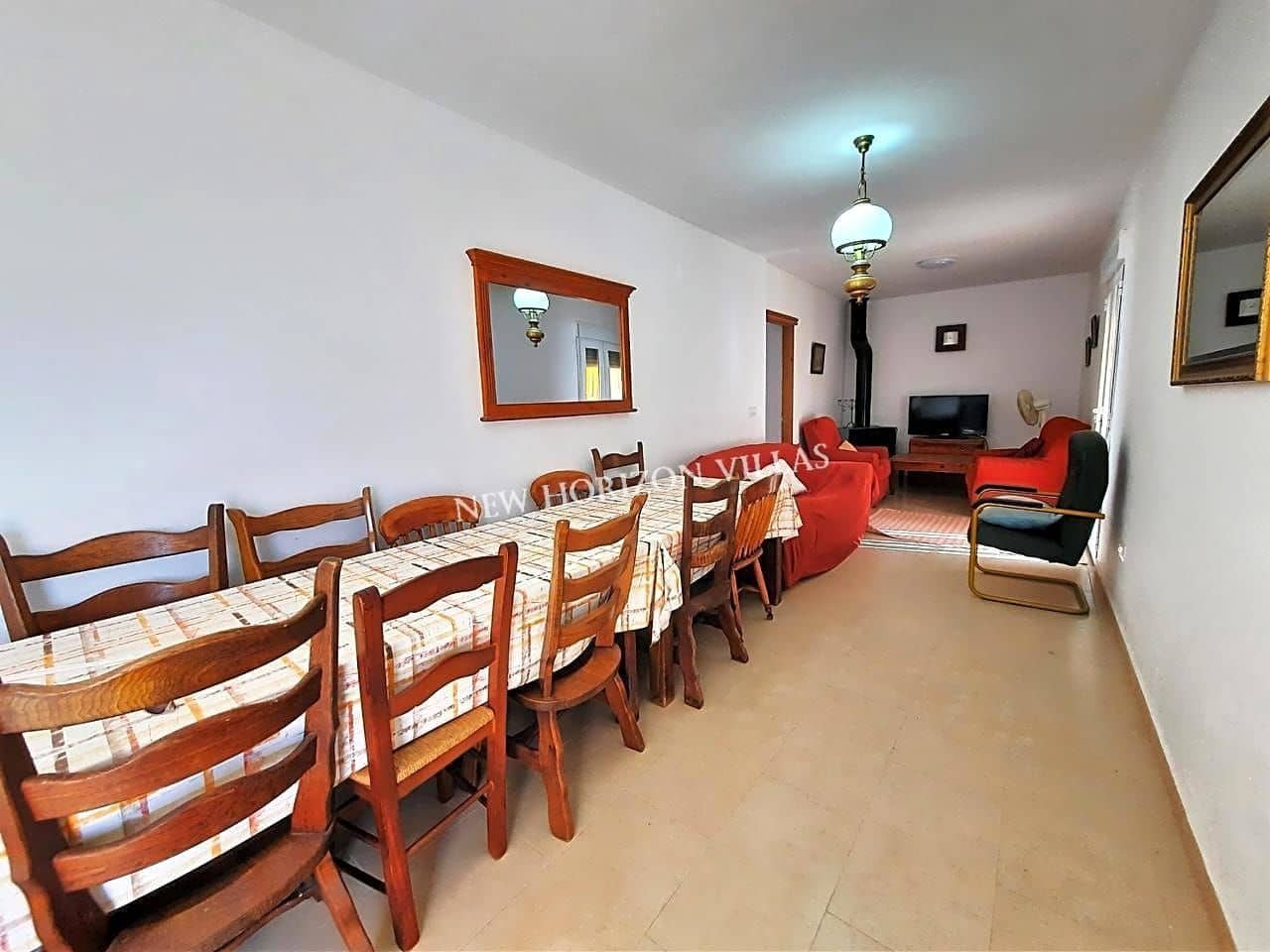 Chalet de 12 habitaciones en Zurgena en alquiler con piscina garaje - 1.400 € (Ref: 5169522)