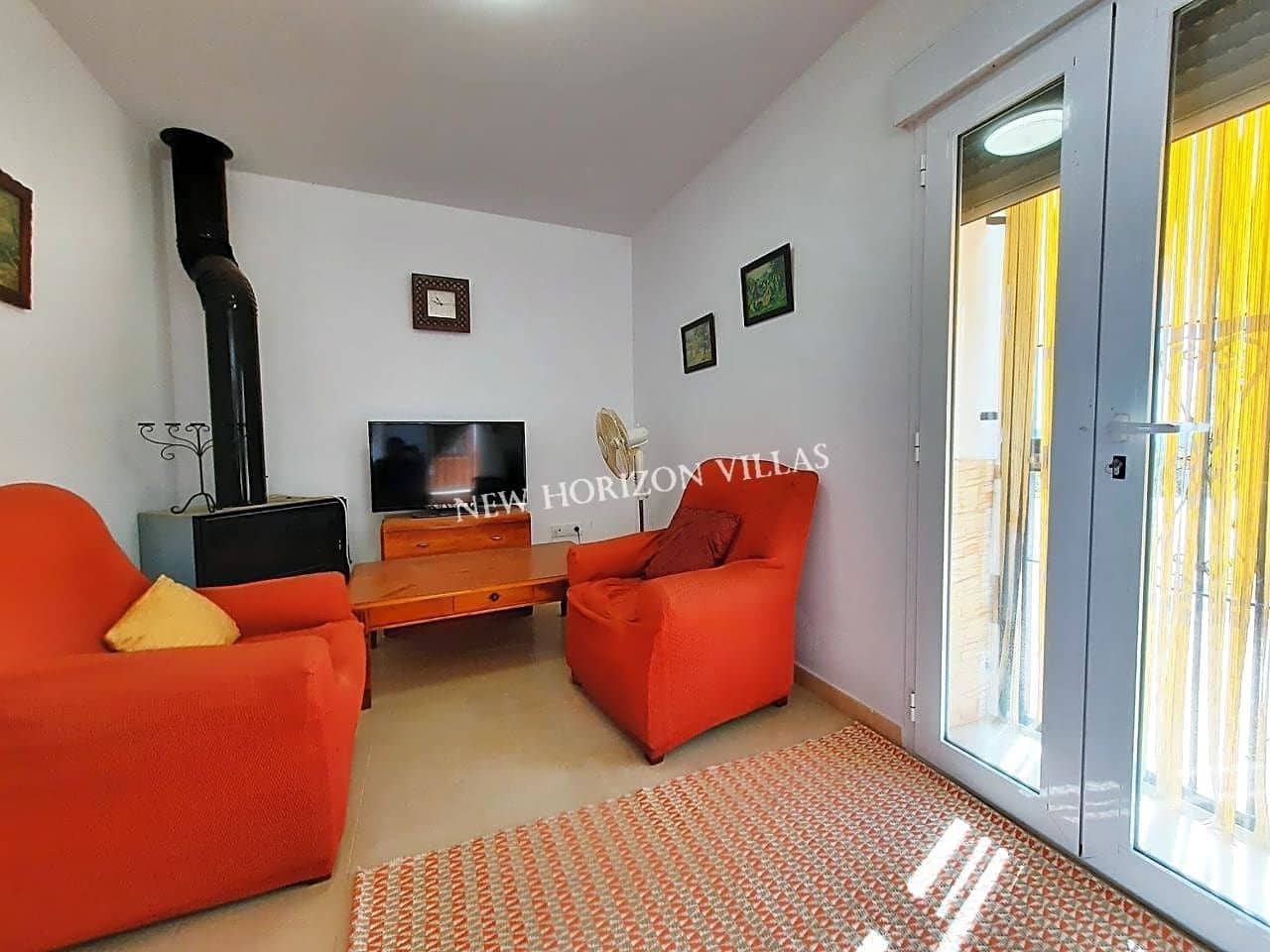 Chalet de 12 habitaciones en Zurgena en alquiler con piscina garaje - 1.400 € (Ref: 5169522)
