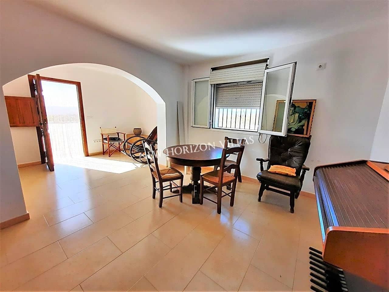 Chalet de 12 habitaciones en Zurgena en alquiler con piscina garaje - 1.400 € (Ref: 5169522)