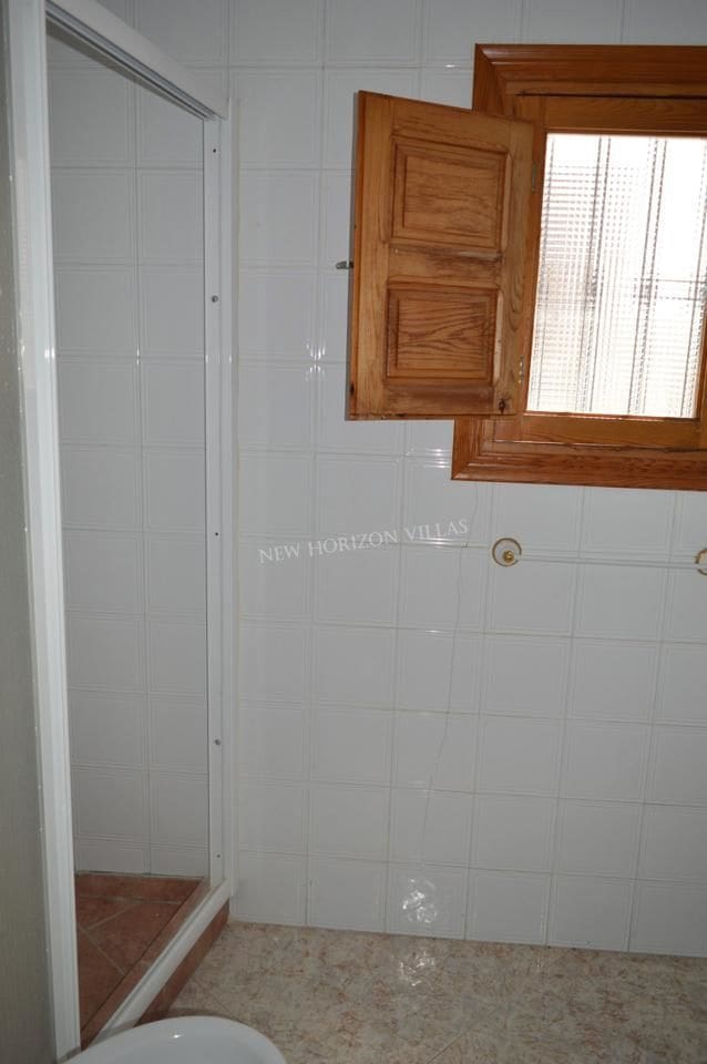 5 bedroom Villa for rent in Arboleas - € 395 (Ref: 5516220)