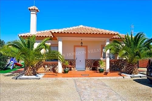 Chalet de 3 habitaciones en Los Carasoles en alquiler con piscina garaje - 750 € (Ref: 5523144)