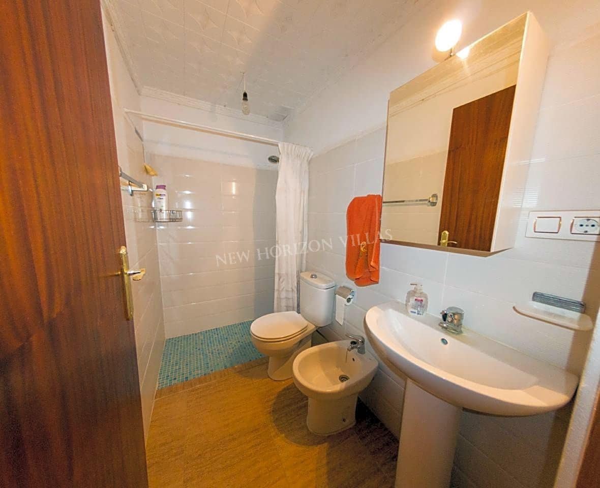 6 bedroom Finca/Country House for sale in Huercal-Overa - € 79,950 (Ref: 6033551)