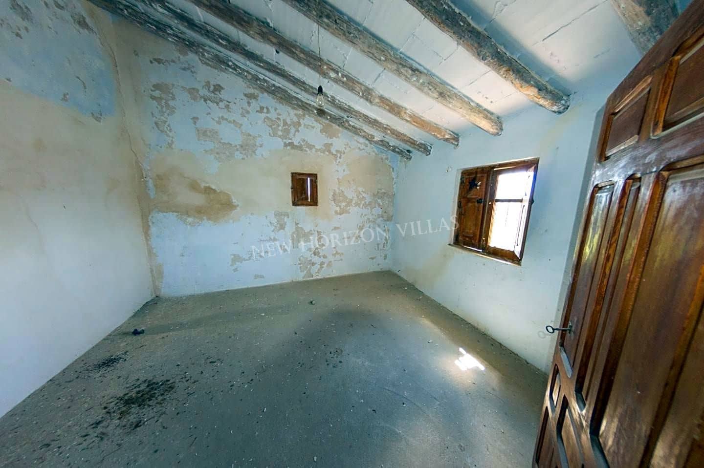 6 bedroom Finca/Country House for sale in Huercal-Overa - € 79,950 (Ref: 6033551)