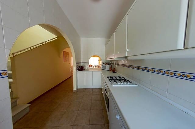 4 bedroom Villa for rent in Mojácar with pool garage - € 650 (Ref: 6256087)