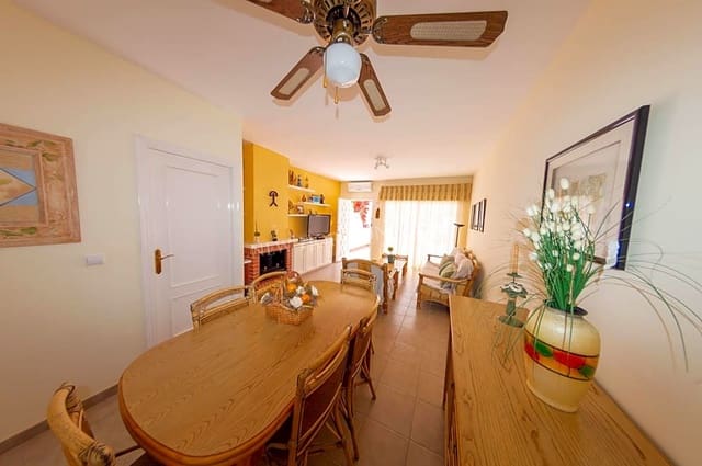 4 bedroom Villa for rent in Mojácar with pool garage - € 650 (Ref: 6256087)