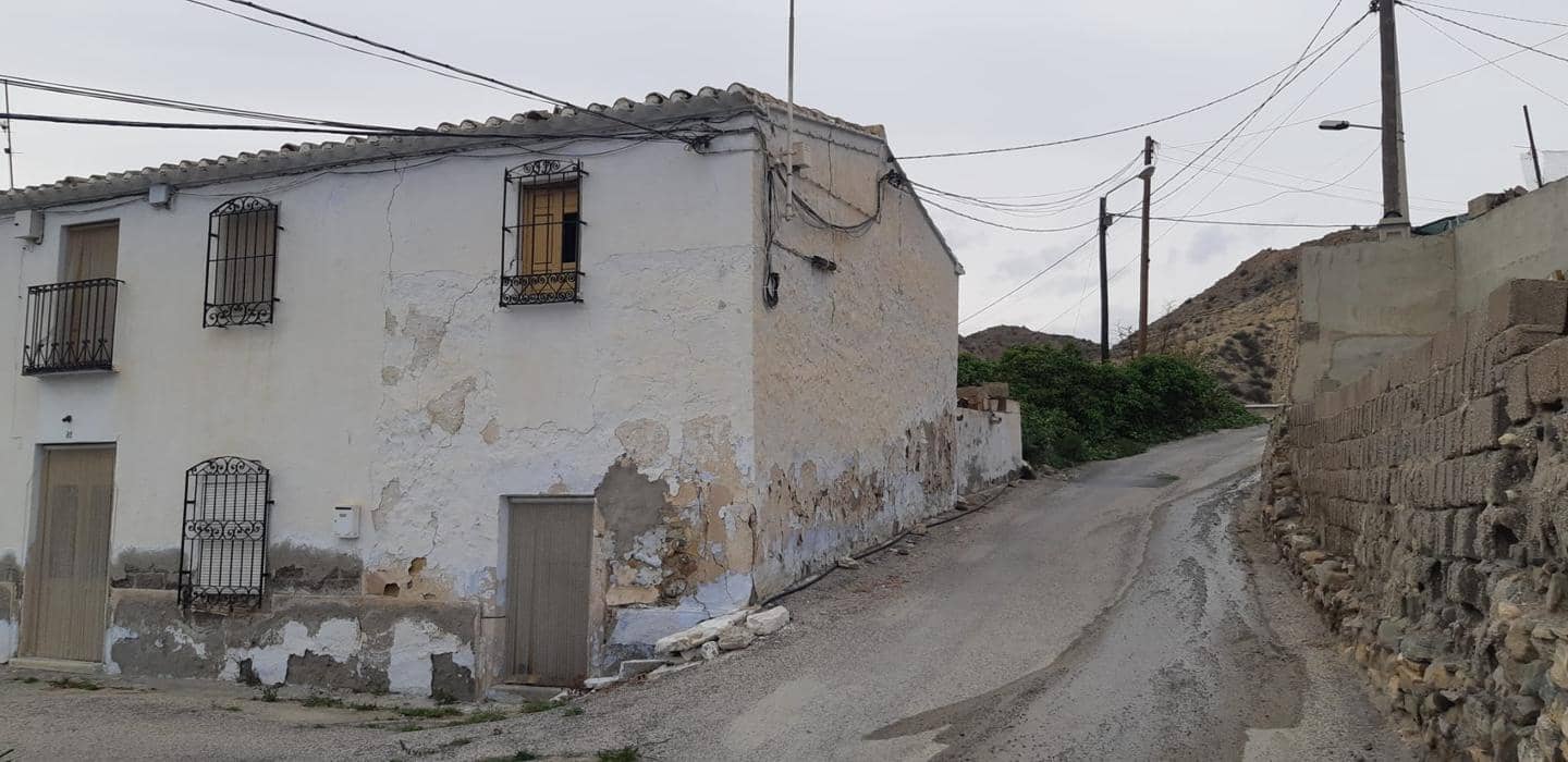 4 soveværelse Finca/Landehus til salg i Huercal-Overa - € 74.950 (Ref: 6271539)