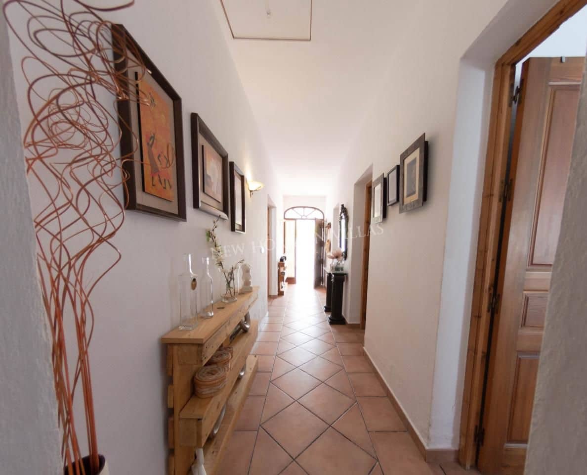 Chalet de 3 habitaciones en Arboleas en alquiler con piscina garaje - 900 € (Ref: 6293927)