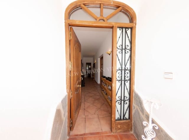 3 bedroom Villa for rent in Arboleas with pool - € 900 (Ref: 6293927)