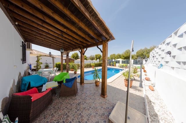 3 bedroom Villa for rent in Arboleas with pool - € 900 (Ref: 6293927)