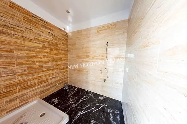 Piso de 2 habitaciones en Albox en alquiler con garaje - 500 € (Ref: 6469544)