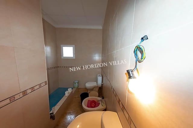 2 bedroom Finca/Country House for sale in Huércal-Overa with garage - € 199,950 (Ref: 6544615)