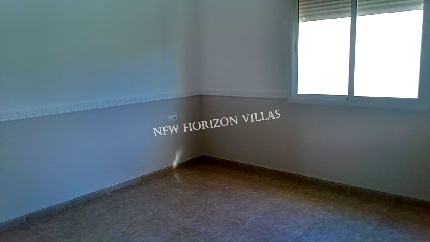 3 sypialnia Willa do wynajęcia w Cantoria z basenem garażem - 850 € (Ref: 6845378)