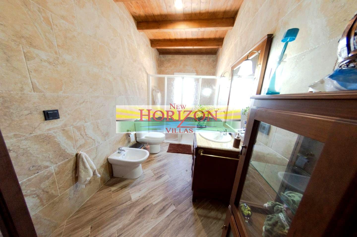 3 makuuhuone Huvila vuokrattavana paikassa Albox mukana uima-altaan - 850 € (Ref: 6904570)