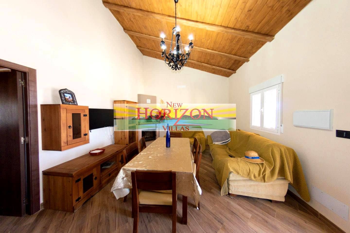 3 makuuhuone Huvila vuokrattavana paikassa Albox mukana uima-altaan - 850 € (Ref: 6904570)