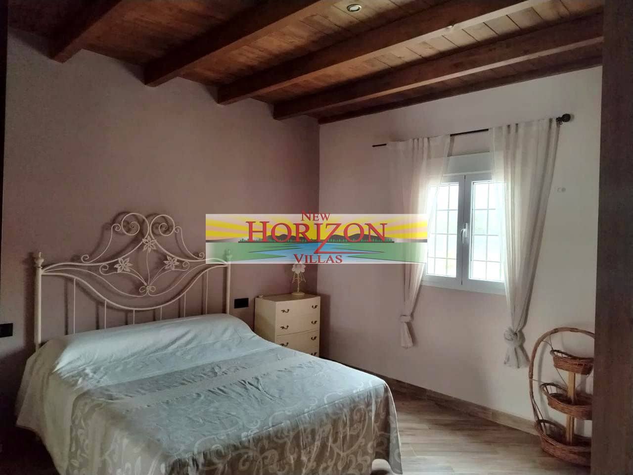 3 makuuhuone Huvila vuokrattavana paikassa Albox mukana uima-altaan - 850 € (Ref: 6904570)