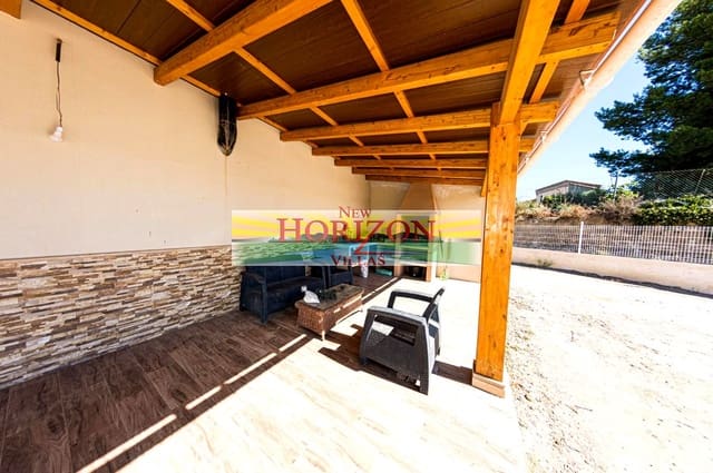 3 makuuhuone Huvila vuokrattavana paikassa Albox mukana uima-altaan - 850 € (Ref: 6904570)