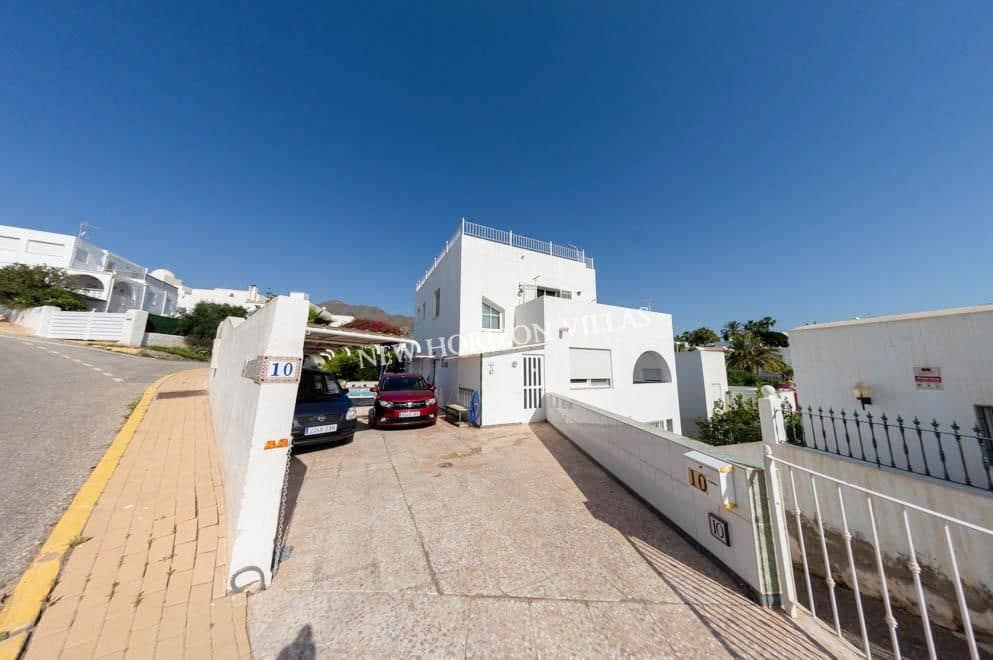 7 soveværelse Villa til salg i Mojacar med garage - € 460.000 (Ref: 6919474)