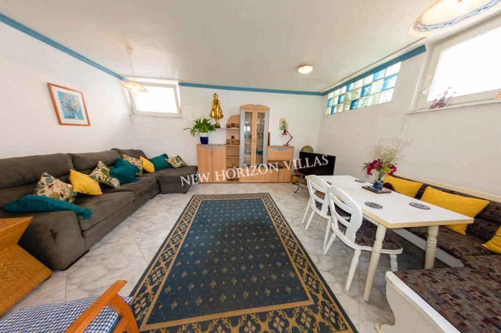 7 soveværelse Villa til salg i Mojacar med garage - € 460.000 (Ref: 6919474)