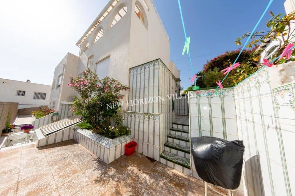 7 soveværelse Villa til salg i Mojacar med garage - € 460.000 (Ref: 6919474)