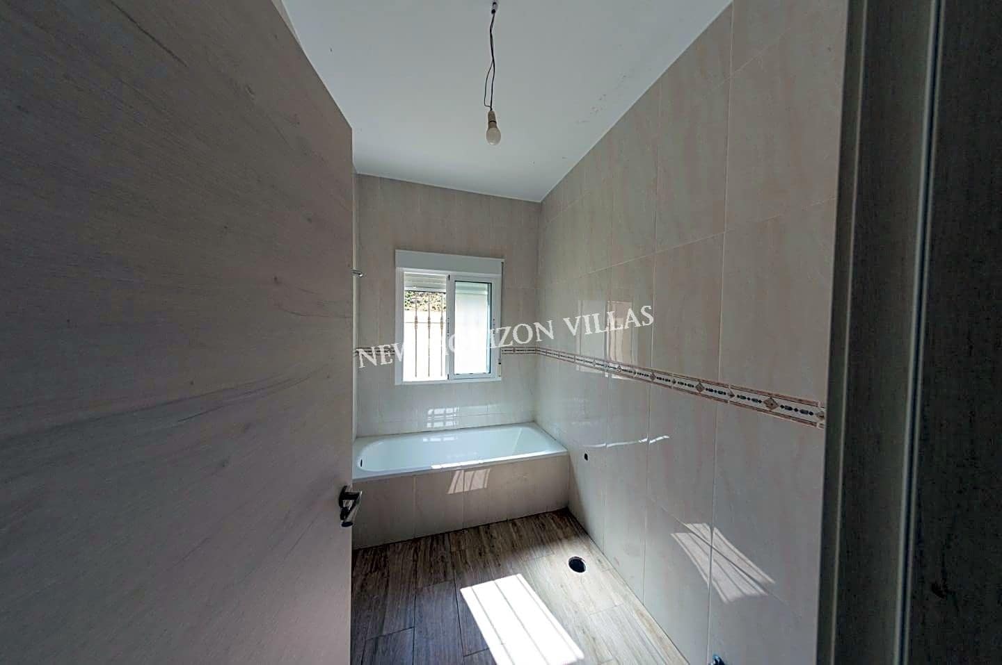 3 bedroom Villa for rent in Arboleas with pool garage - € 900 (Ref: 6943619)