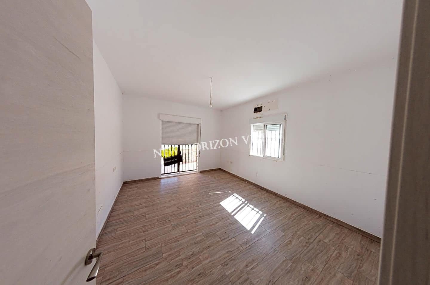 3 bedroom Villa for rent in Arboleas with pool garage - € 900 (Ref: 6943619)