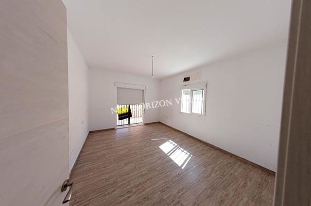 3 soveværelse Villa til leje i Arboleas med swimmingpool garage - € 900 (Ref: 6943619)