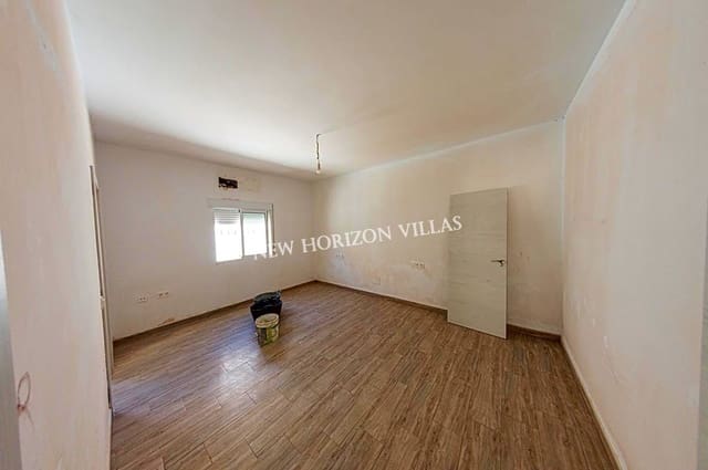 3 soveværelse Villa til leje i Arboleas med swimmingpool garage - € 900 (Ref: 6943619)