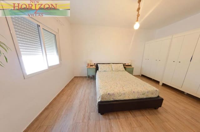 3 bedroom Villa for rent in Arboleas with pool garage - € 900 (Ref: 6943619)