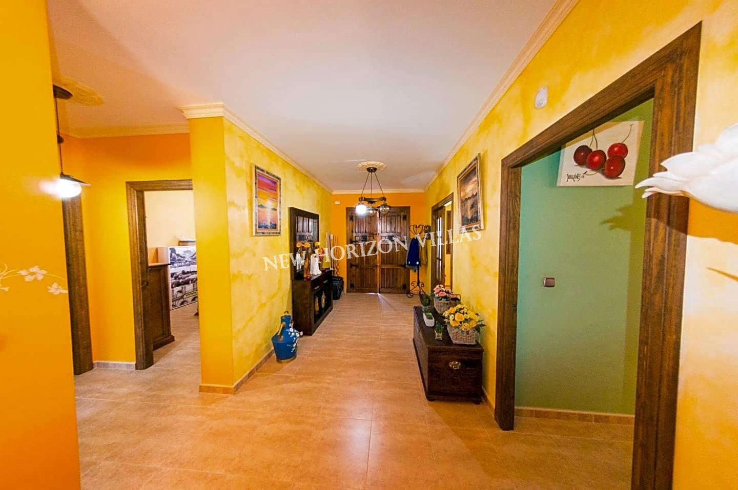 5 slaapkamer Villa te koop in La Alfoquia met zwembad garage - € 249.900 (Ref: 6947636)