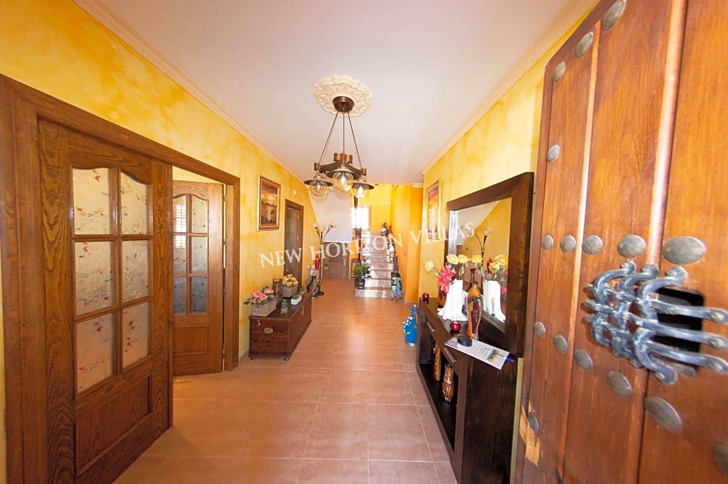 5 slaapkamer Villa te koop in La Alfoquia met zwembad garage - € 249.900 (Ref: 6947636)