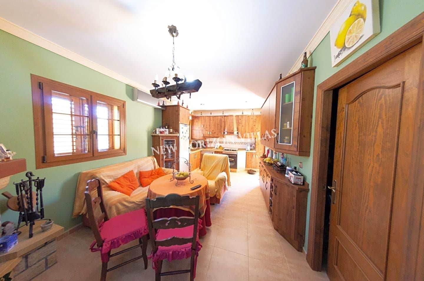 5 slaapkamer Villa te koop in La Alfoquia met zwembad garage - € 249.900 (Ref: 6947636)