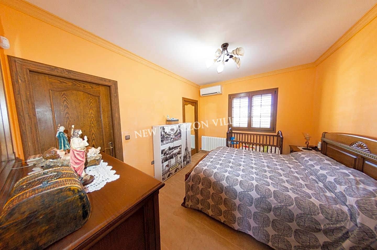 5 slaapkamer Villa te koop in La Alfoquia met zwembad garage - € 249.900 (Ref: 6947636)