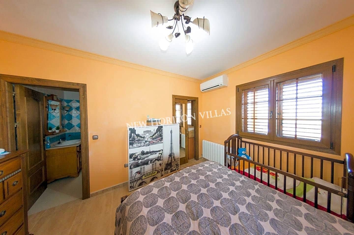 5 slaapkamer Villa te koop in La Alfoquia met zwembad garage - € 249.900 (Ref: 6947636)
