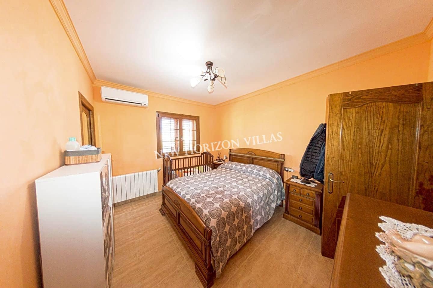 5 slaapkamer Villa te koop in La Alfoquia met zwembad garage - € 249.900 (Ref: 6947636)