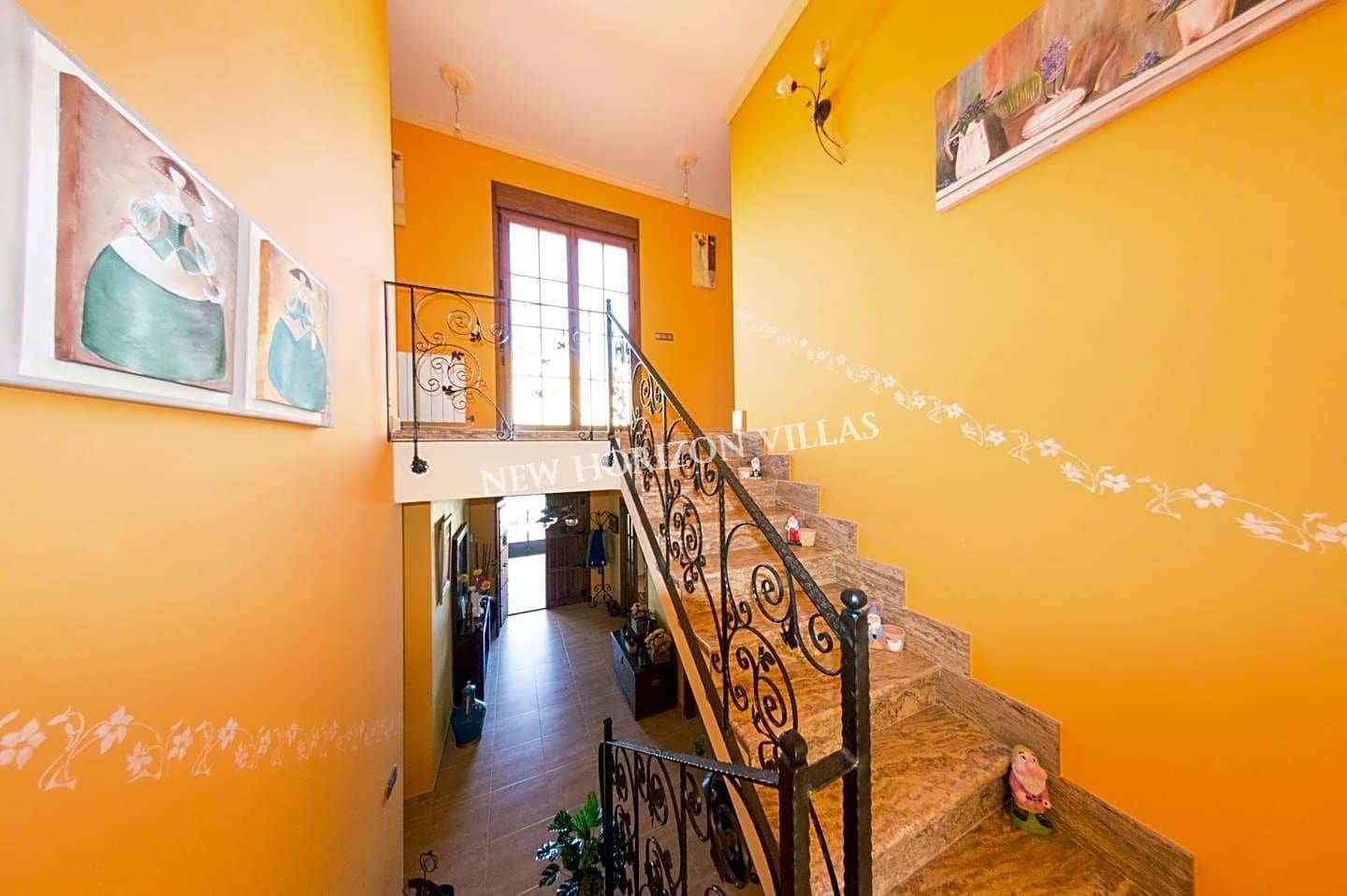 5 slaapkamer Villa te koop in La Alfoquia met zwembad garage - € 249.900 (Ref: 6947636)