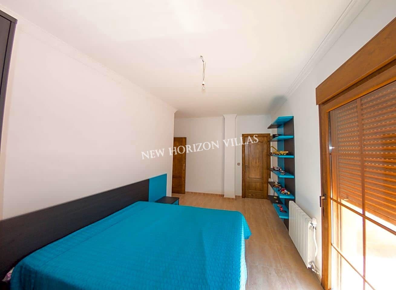 5 slaapkamer Villa te koop in La Alfoquia met zwembad garage - € 249.900 (Ref: 6947636)