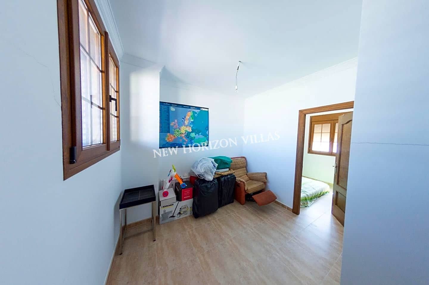 5 slaapkamer Villa te koop in La Alfoquia met zwembad garage - € 249.900 (Ref: 6947636)