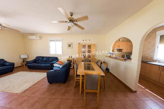 3 Zimmer Villa zu vermieten in Arboleas mit Pool - 900 € (Ref: 6973634)