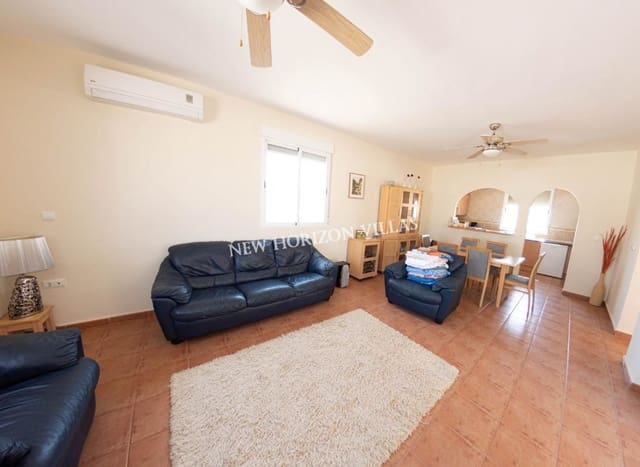 3 Zimmer Villa zu vermieten in Arboleas mit Pool - 900 € (Ref: 6973634)