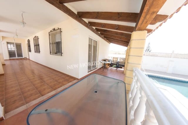 3 Zimmer Villa zu vermieten in Arboleas mit Pool - 900 € (Ref: 6973634)