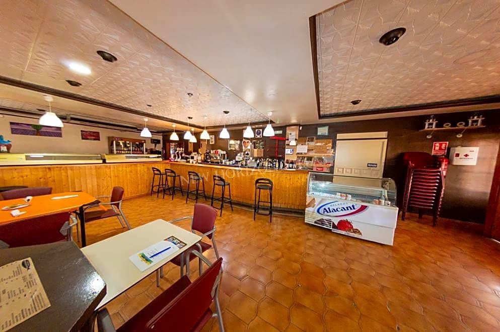 6 soveværelse Villa til salg i La Alfoquia med garage - € 838.500 (Ref: 6994252)