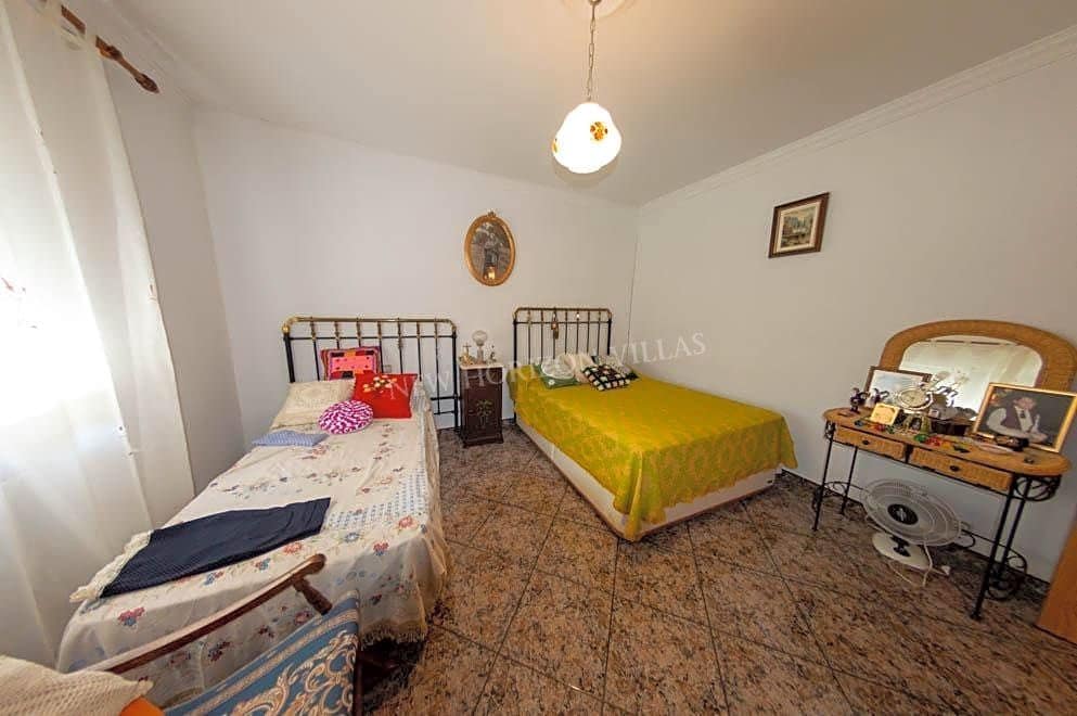 6 soveværelse Villa til salg i La Alfoquia med garage - € 838.500 (Ref: 6994252)