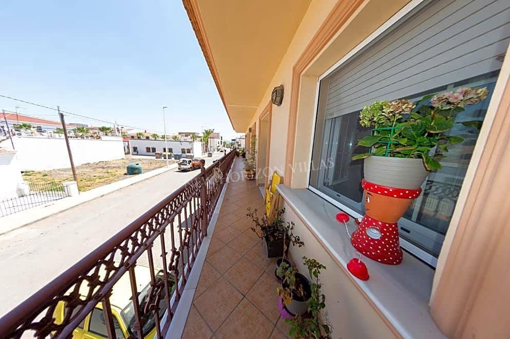 6 soveværelse Villa til salg i La Alfoquia med garage - € 838.500 (Ref: 6994252)