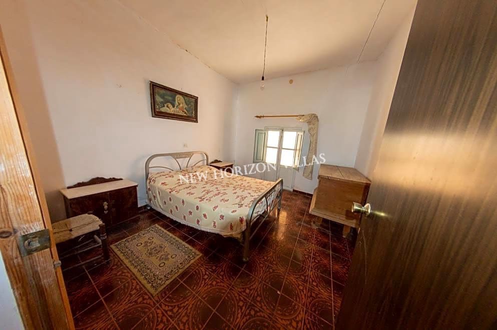 4 soveværelse Finca/Landehus til salg i Arboleas - € 60.000 (Ref: 7006133)