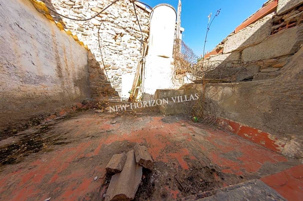 4 soveværelse Finca/Landehus til salg i Arboleas - € 60.000 (Ref: 7006133)