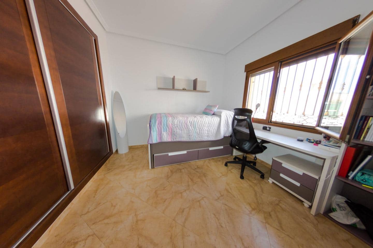 3 soveværelse Villa til salg i Cuevas del Almanzora - € 185.000 (Ref: 7096635)